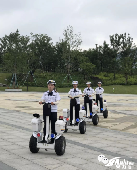 安力盾智能警用平衡车入驻嘉兴秀湖景区｜智慧安防新装备引领景区服务升级